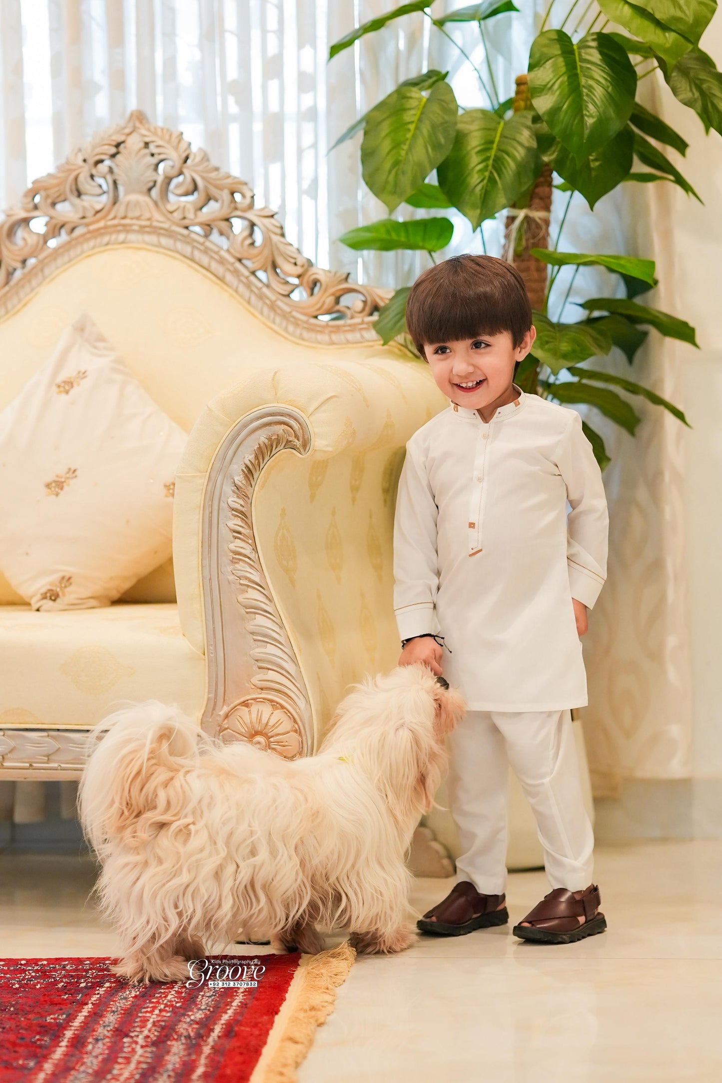 Off-white designing kurta pajama